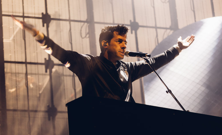 Mark Ronson, photo by Ryan Buchanan